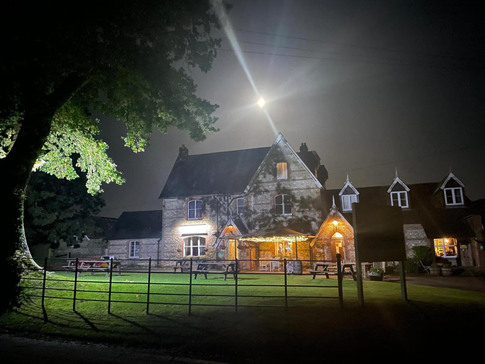 The Fox Inn Ansty  Esterno foto